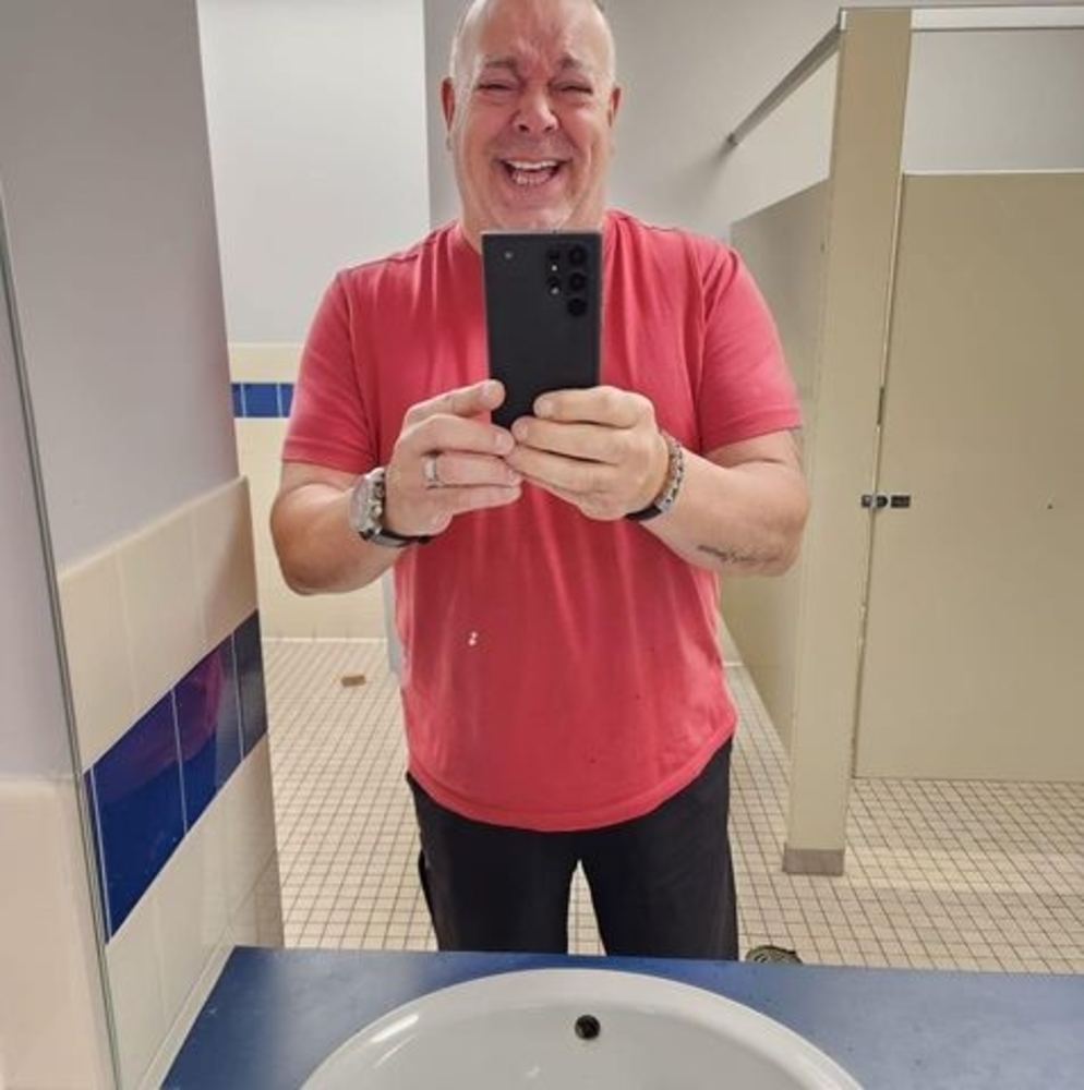 Meet your Posher, Tony